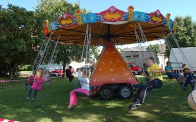 FINAŁ „WAKACJE Z LOKATOREM” – FOTOGRAFICZNY KALEJDOSKOP