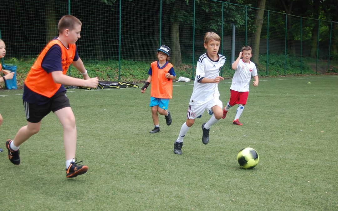 Kolejny dzień piłkarskich rozgrywek na Akademii Futbolu